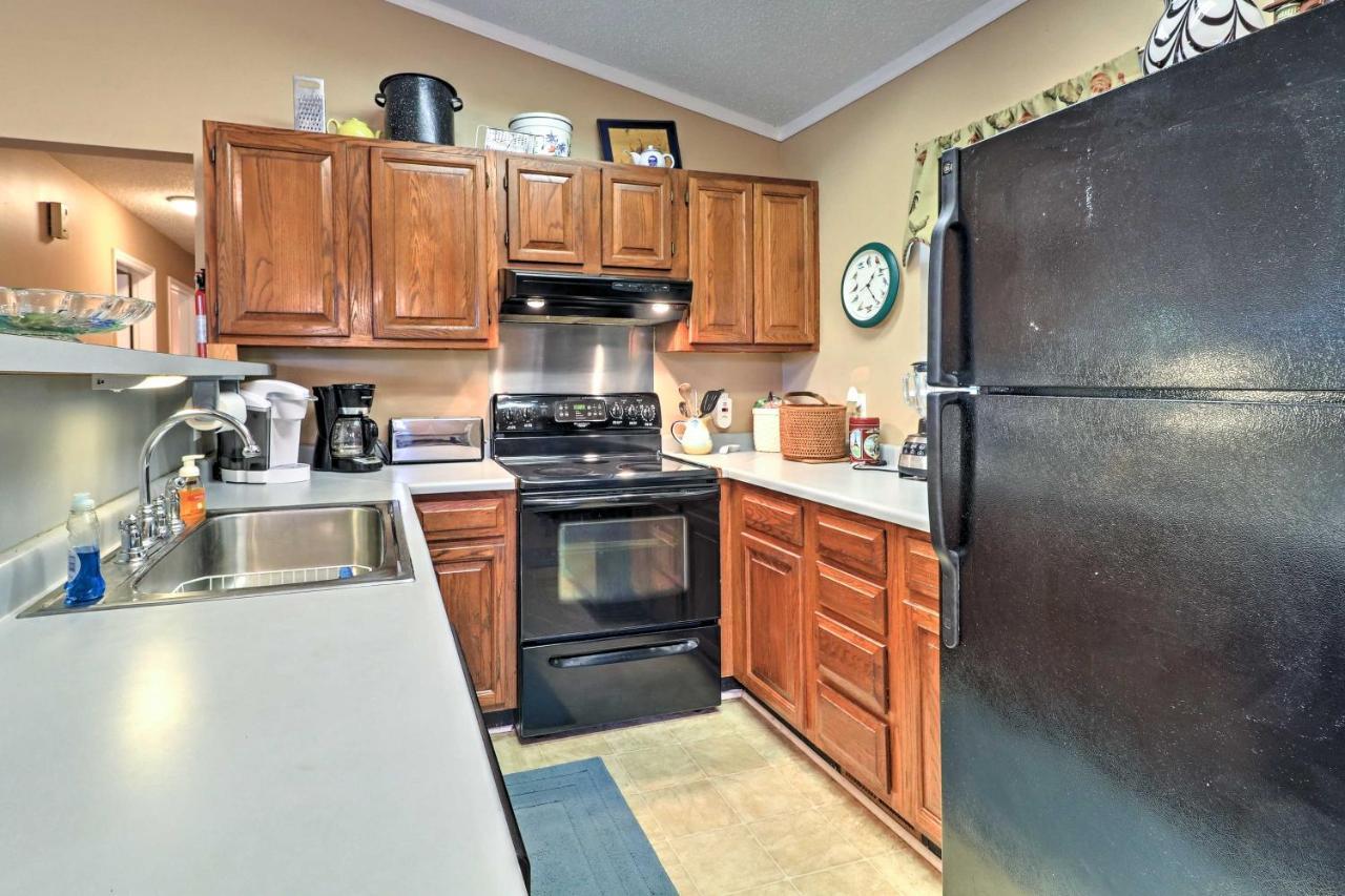 Lakefront Cottage With Private Hot Tub! Buckhead Eksteriør bilde
