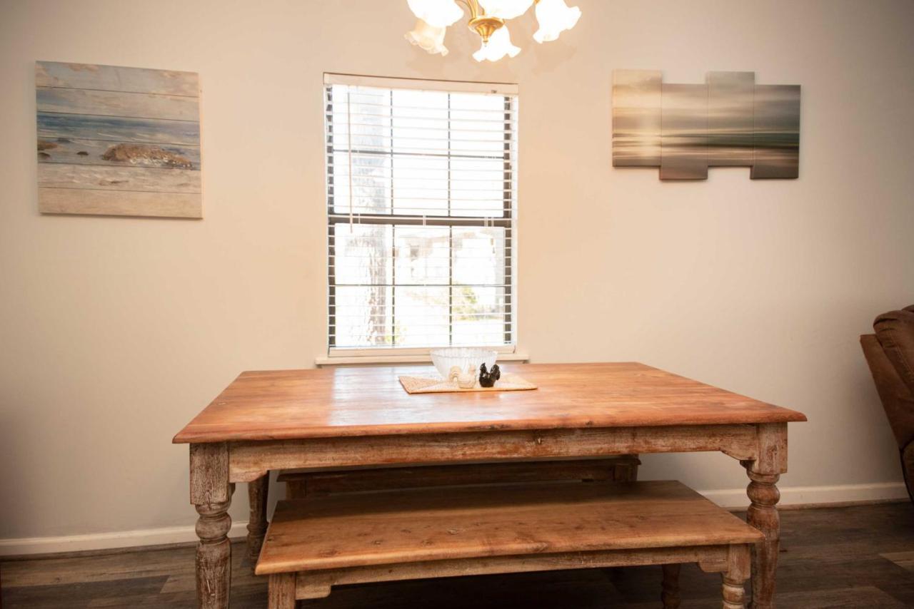 Lakefront Cottage With Private Hot Tub! Buckhead Eksteriør bilde